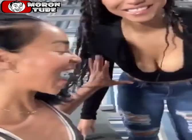 Video :The issue of touching your breasts, which can occasionally cause discomfort!